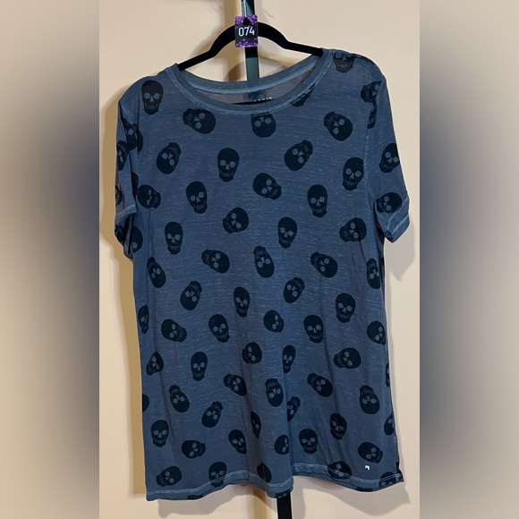 torrid Tops - Torrid Dark Gray Skull Print Short Sleeve Tee